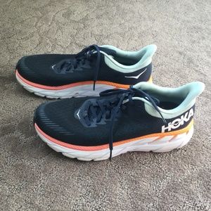 Hoka OneOne  Tennis Shoes Womens